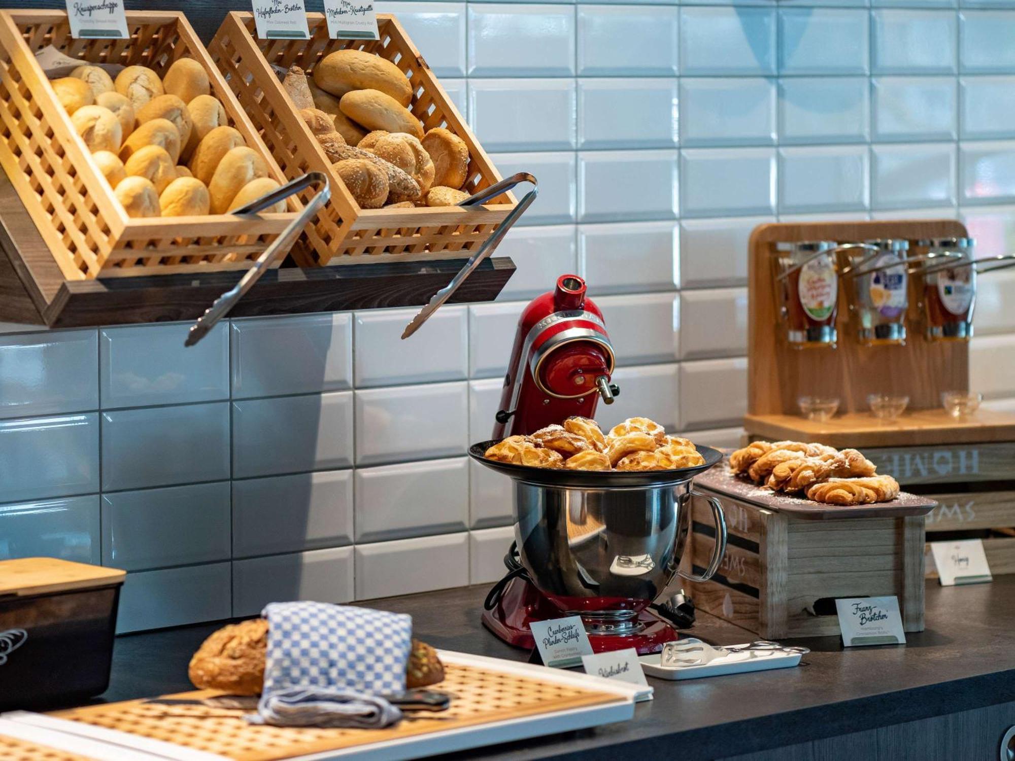 Ibis Styles Hamburg Barmbek Hotel Ngoại thất bức ảnh