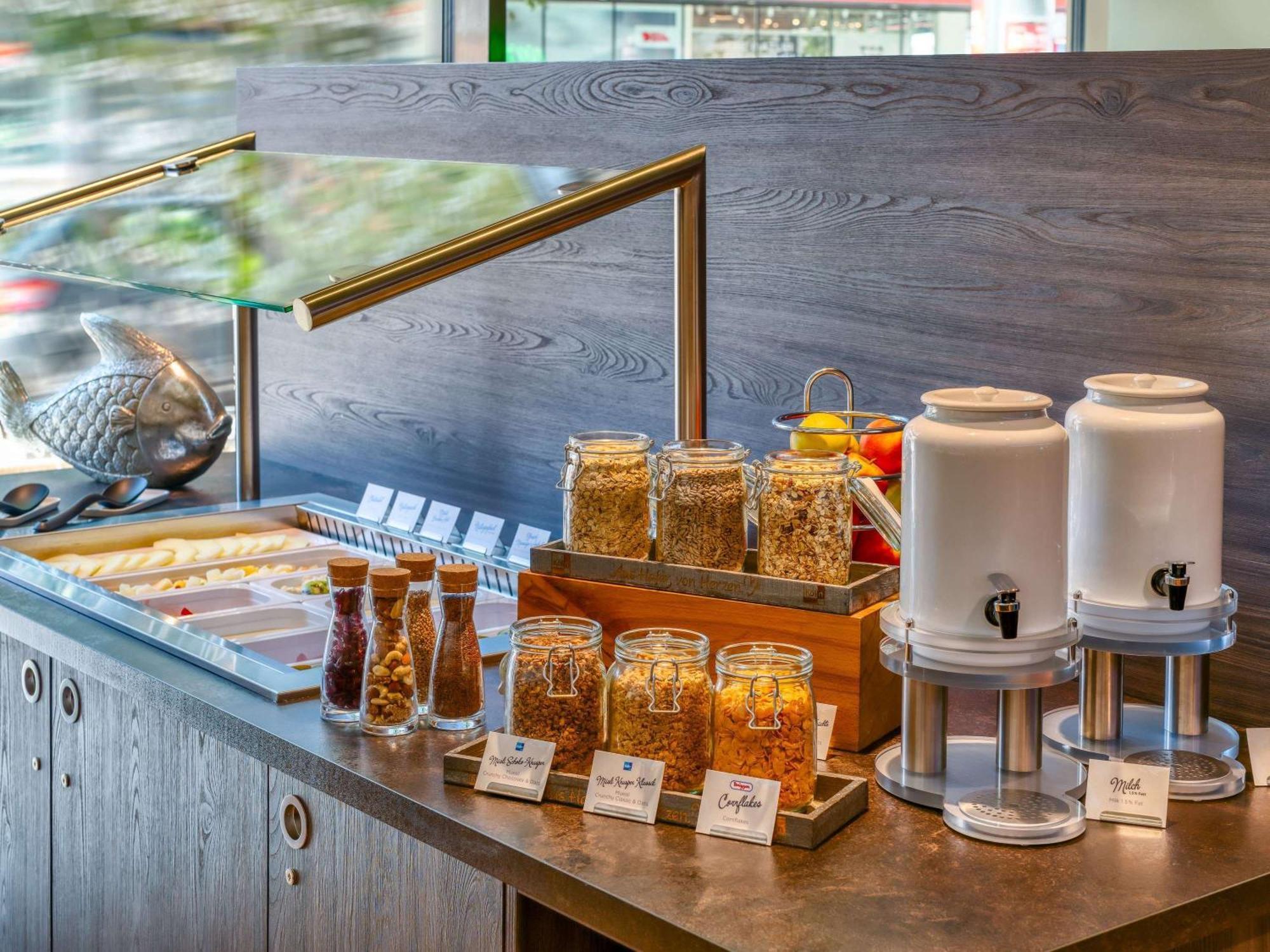 Ibis Styles Hamburg Barmbek Hotel Ngoại thất bức ảnh